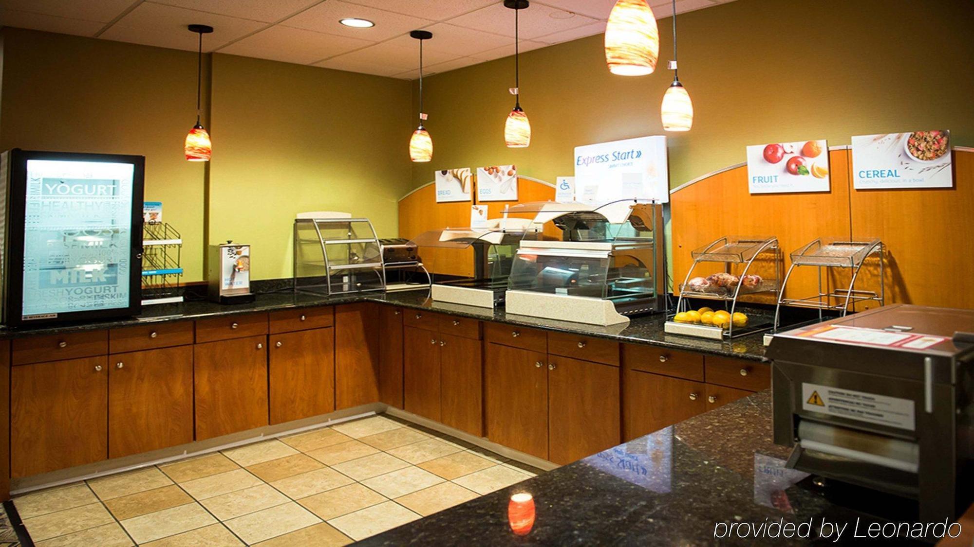 Holiday Inn Express La Plata By Ihg Εξωτερικό φωτογραφία