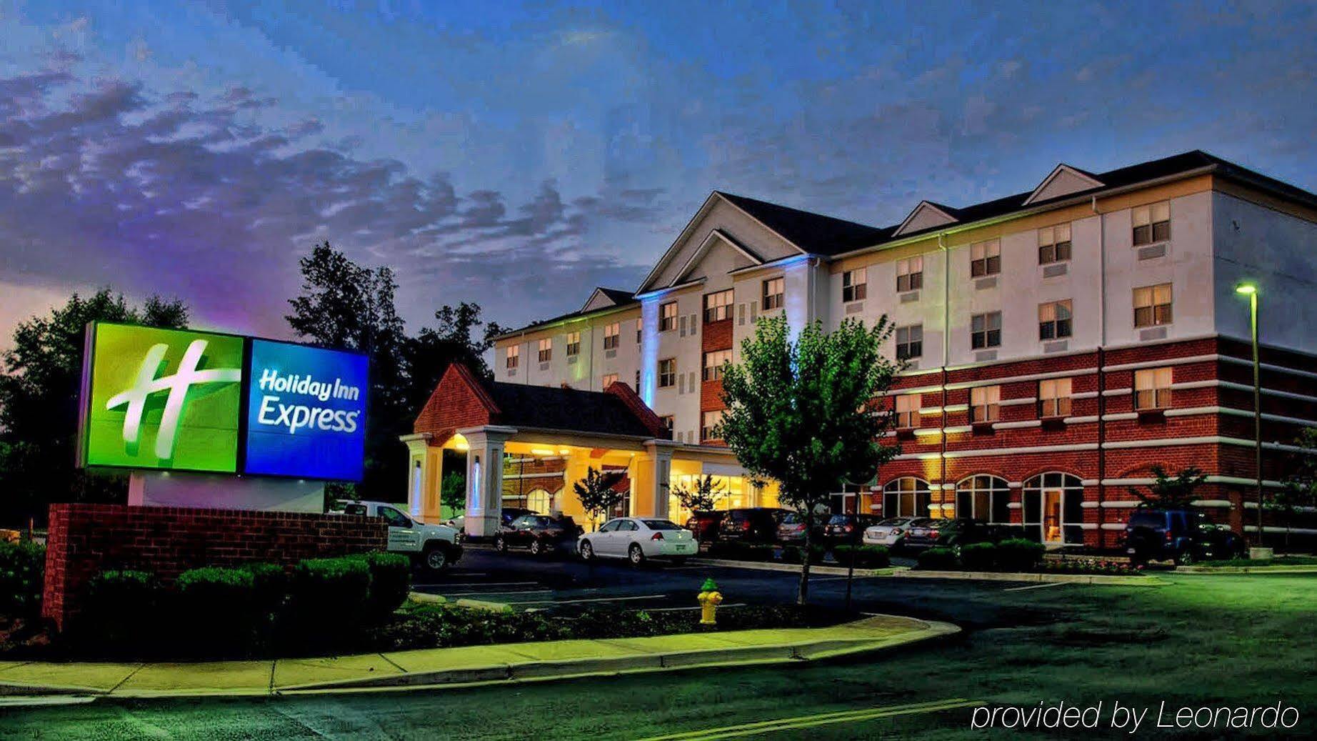 Holiday Inn Express La Plata By Ihg Εξωτερικό φωτογραφία